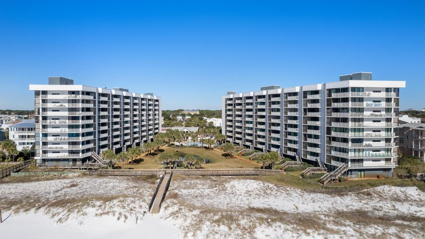 Explore the Tranquil Luxury of Mainsail Condominiums in Miramar Beach, Florida